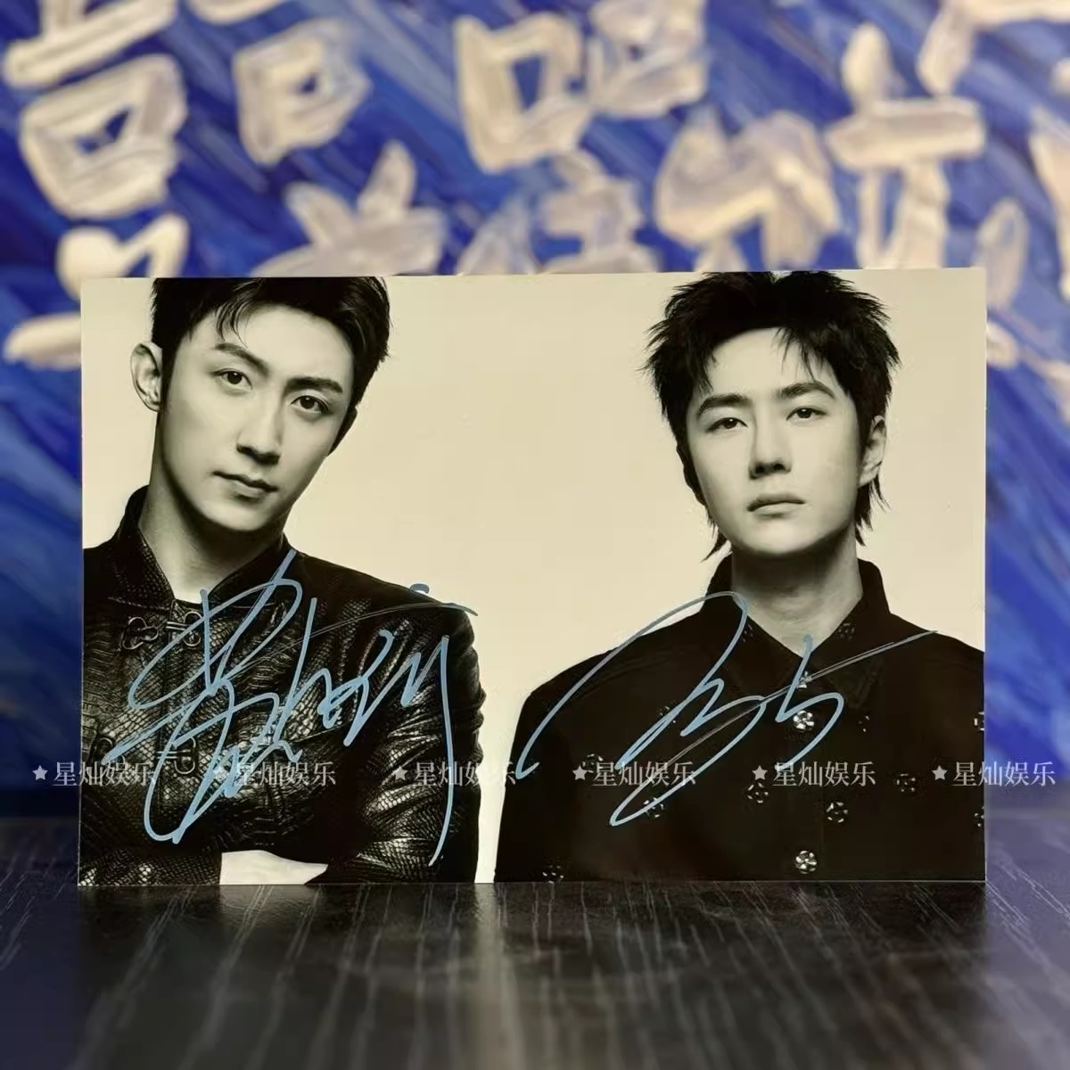 Pre - รูปถ่ายที่มีลายเซ็น หวงจิ่งอวี๋ HuangJingyu หวังอี้ป๋อ หน่วยพยัคฆ์พิทักษ์ข้ามโลก