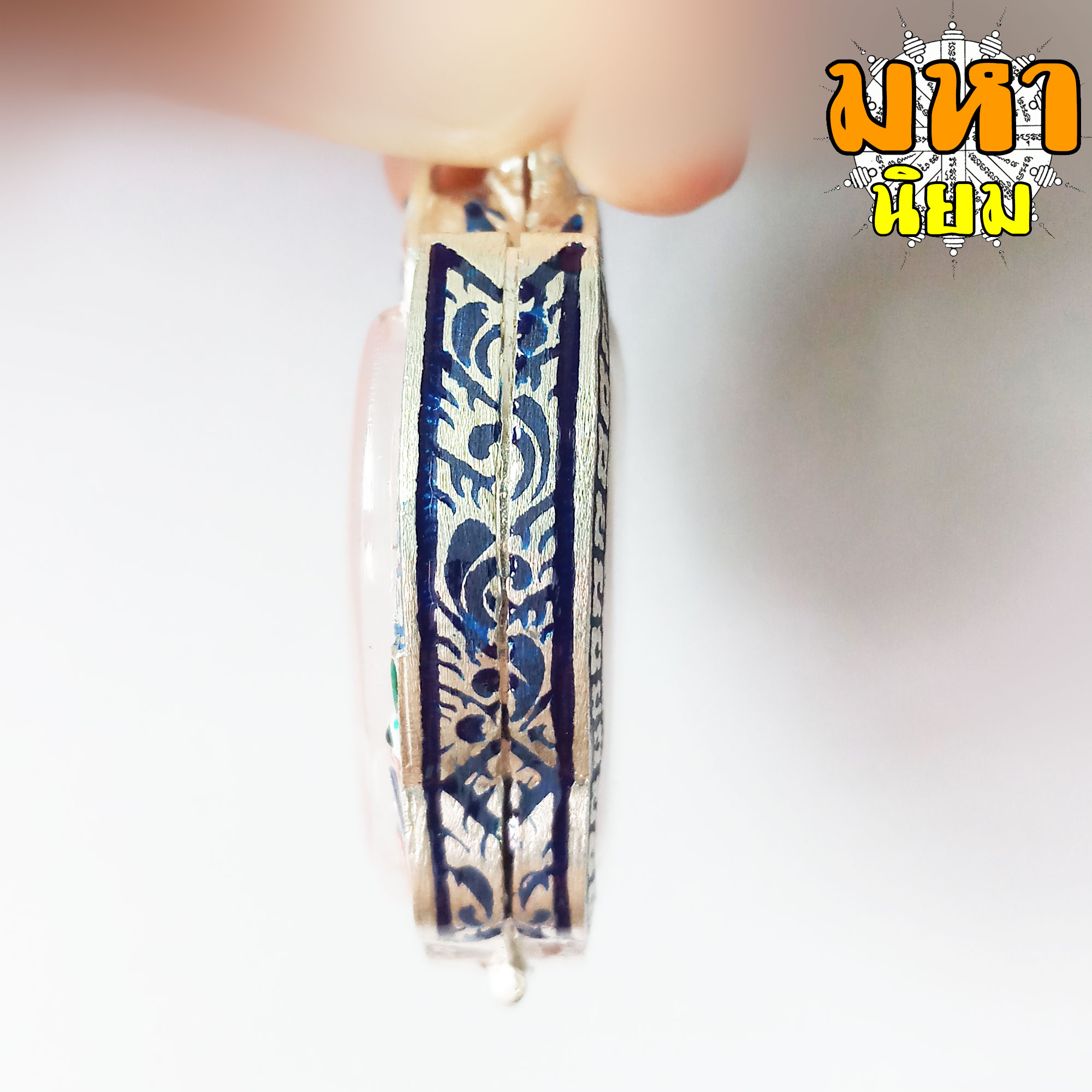 พญาครุฑ หลวงพ่อคูณ มหามงคล เสาร์ 5 ลงยาสี เลี่ยมตลับพระอย่างดี