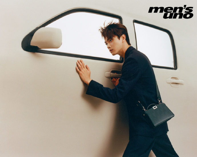 Pre - นิตยสาร Men’s Uno สวีข่าย Xukai 2023+โปสเตอร์พับ