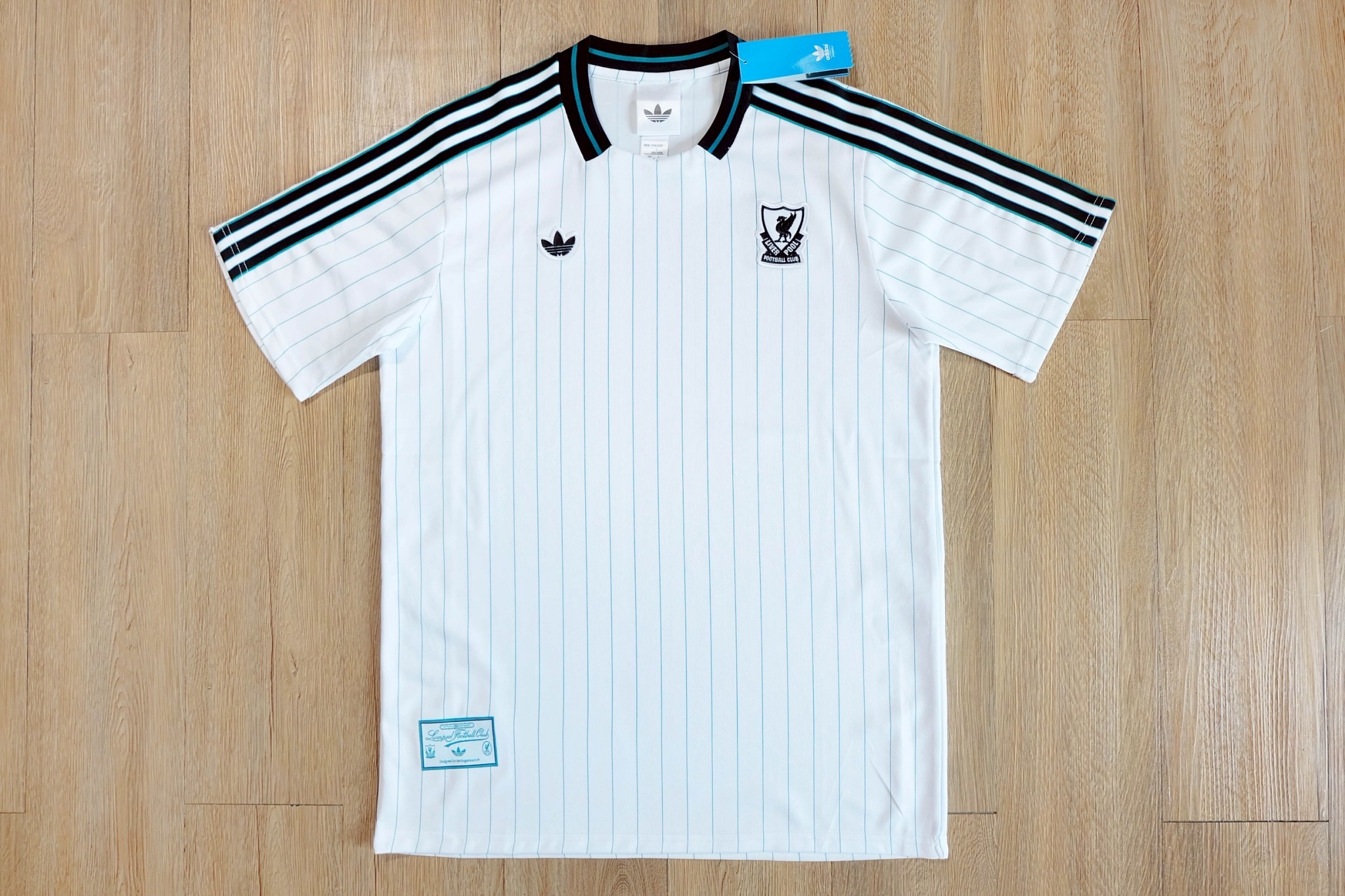 เสื้อฟุตบอล Terrace Icons ปี 2025/26 สโมสรลิเวอร์พูล สีขาว เกรดแฟนบอล พรีเมี่ยม💯