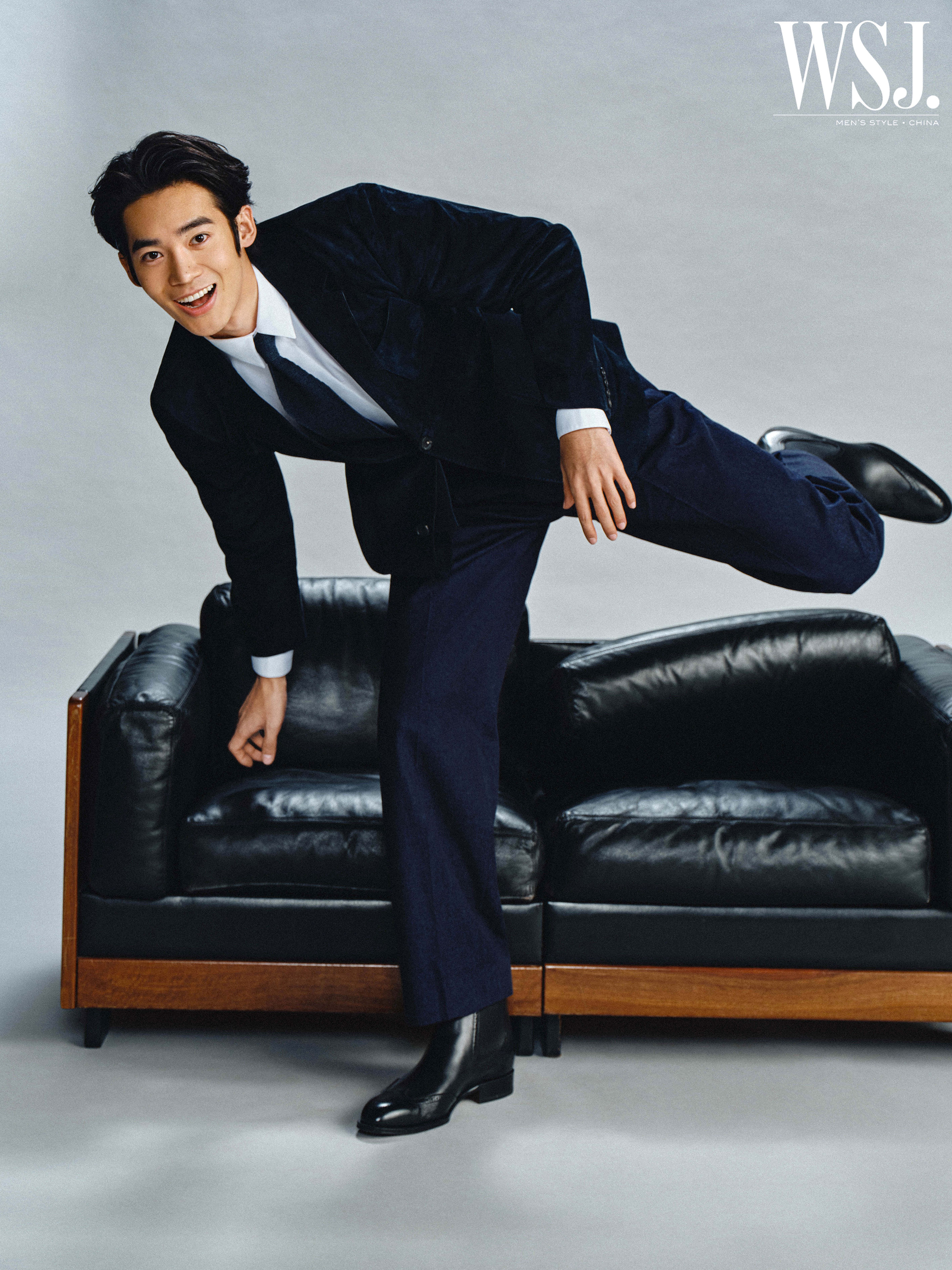 Pre - นิตยสาร WSJ Magazine China อวี๋ซื่อ Yushi 3/2024+การ์ด 5