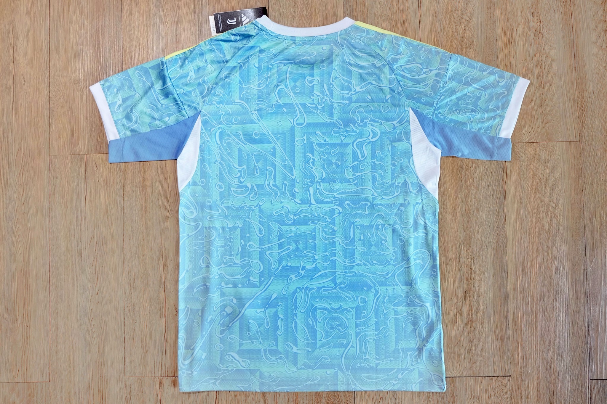 เสื้อฟุตบอล ยูเวนตุส เยือน Fans Edition เกรดแฟนบอล 2025