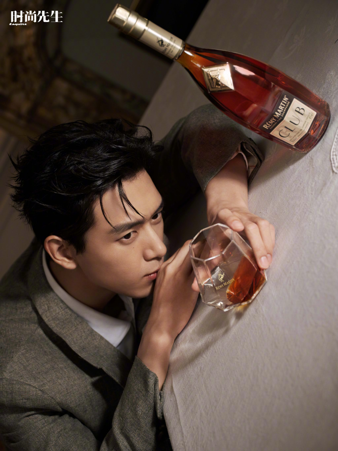 Pre - นิตยสาร Esquire หลี่เซี่ยน LiXian 2024