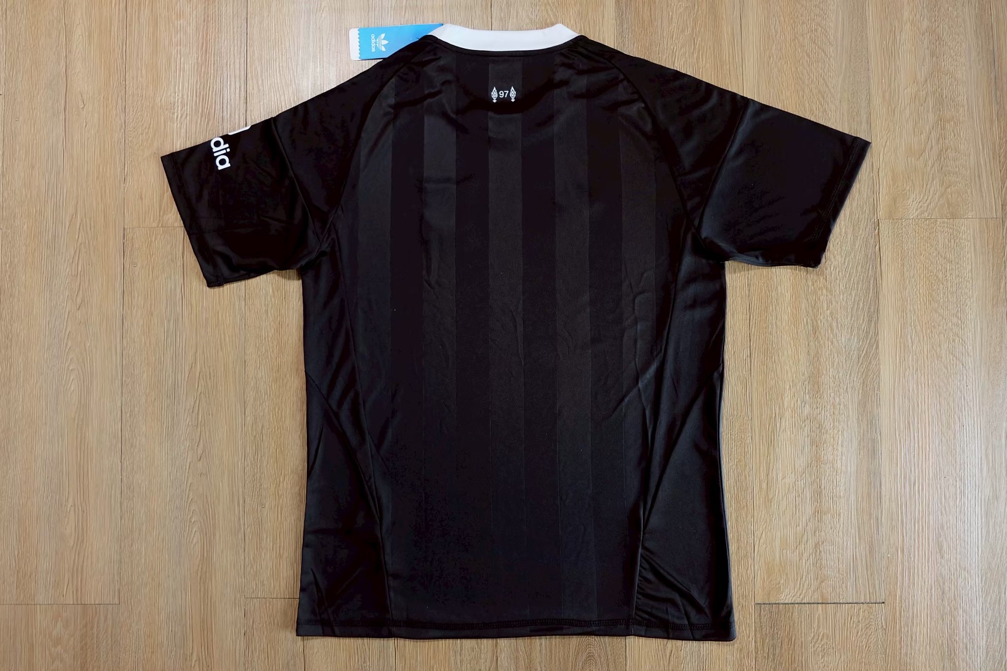 มาใหม่ ลิเวอร์พูล สีดำ เกรดเเฟนบอล Soccer Jersey Fans Edition 2026