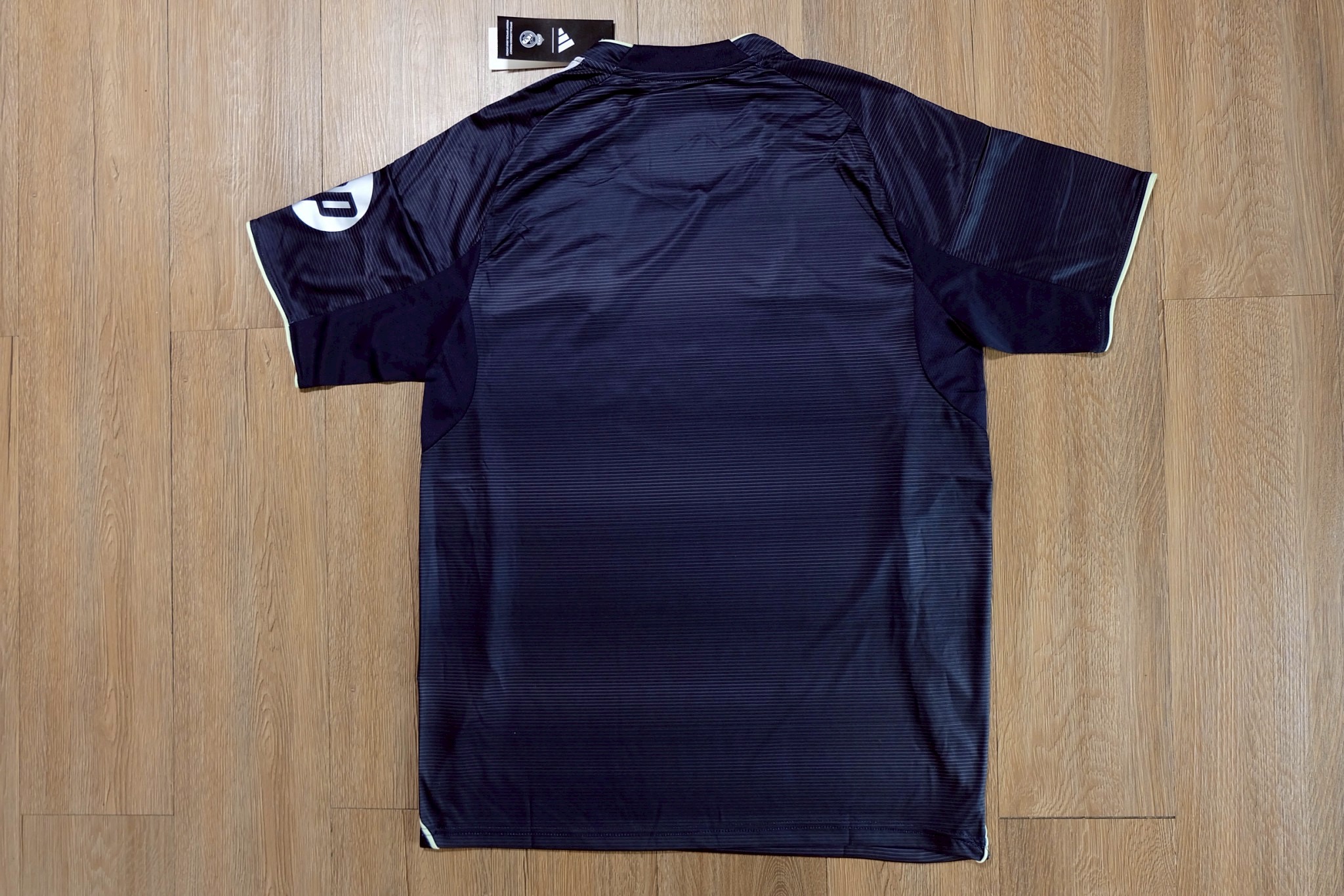 เสื้อฟุตบอล เรอัล มาดริด เยือน สีดำ เกรดแฟนบอล 2025