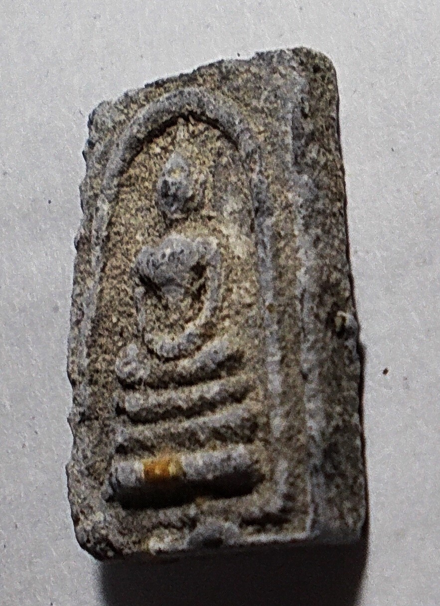 สมเด็จคะแนนหลังสิวลี เนื้อผงใบลานลงกรุ ลพ.กวย วัดโฆสิตาราม ชัยนาท