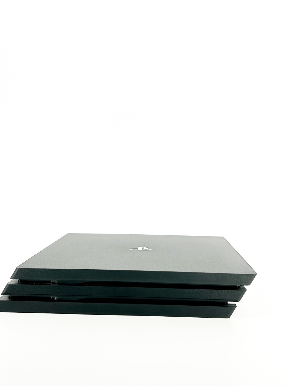 SONY PlayStation4 PRO 1TB รุ่น CUH-7218B B01