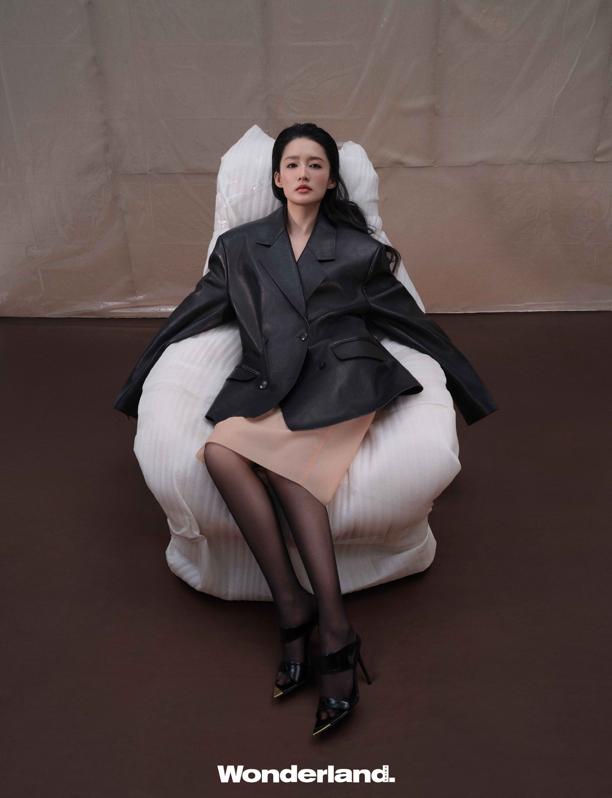 Pre - นิตยสาร Wonderland.LiQin หลี่ชิ่น 2024