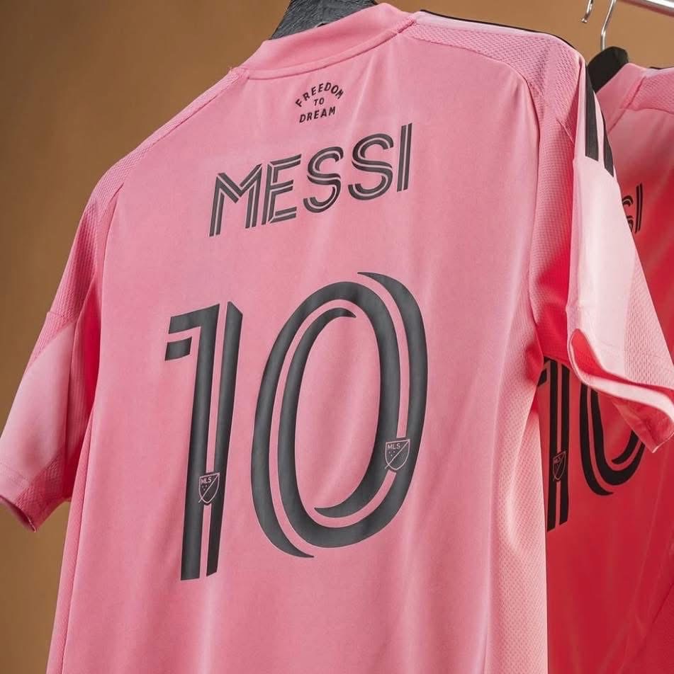 เสื้อฟุตบอลอินเตอร์ ไมอามี เหย้า สีชมพู Player Edition เกรดนักเตะ 2025 พร้อมชื่อ เบอร์ MESSI # 10