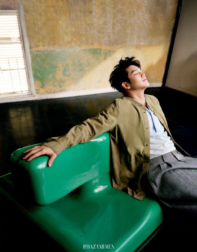 Pre - นิตยสาร Harper's Bazaar Men FanZhendong 2025/นักเทเบิลเทนนิส 樊振东