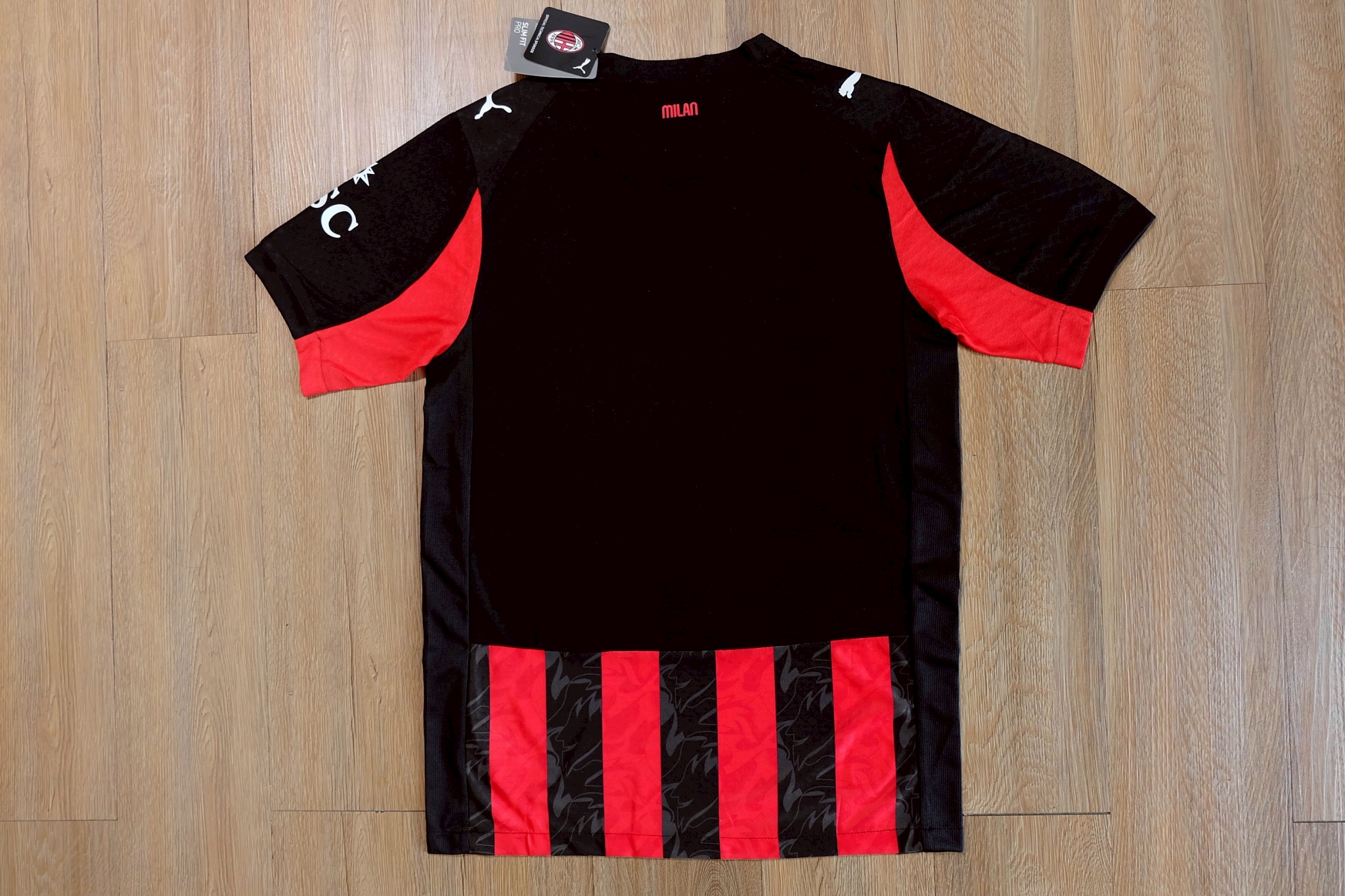 2025-26 เสื้อฟุตบอลเอซี มิลาน สีดำเเดง สำหรับผู้ชาย Player Edition เกรดนักเตะ Size S-2XL