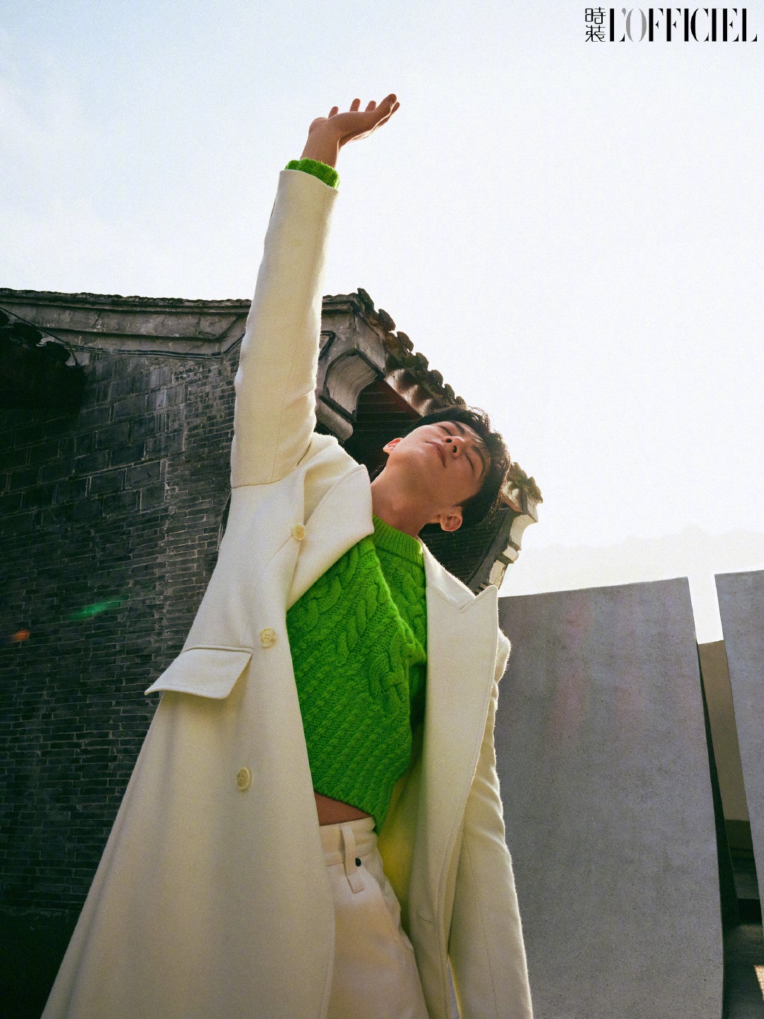 Pre - นิตยสาร L’OFFICIEL หวังเห้อตี้ DylanWang 2022 + โปสเตอร์พับ