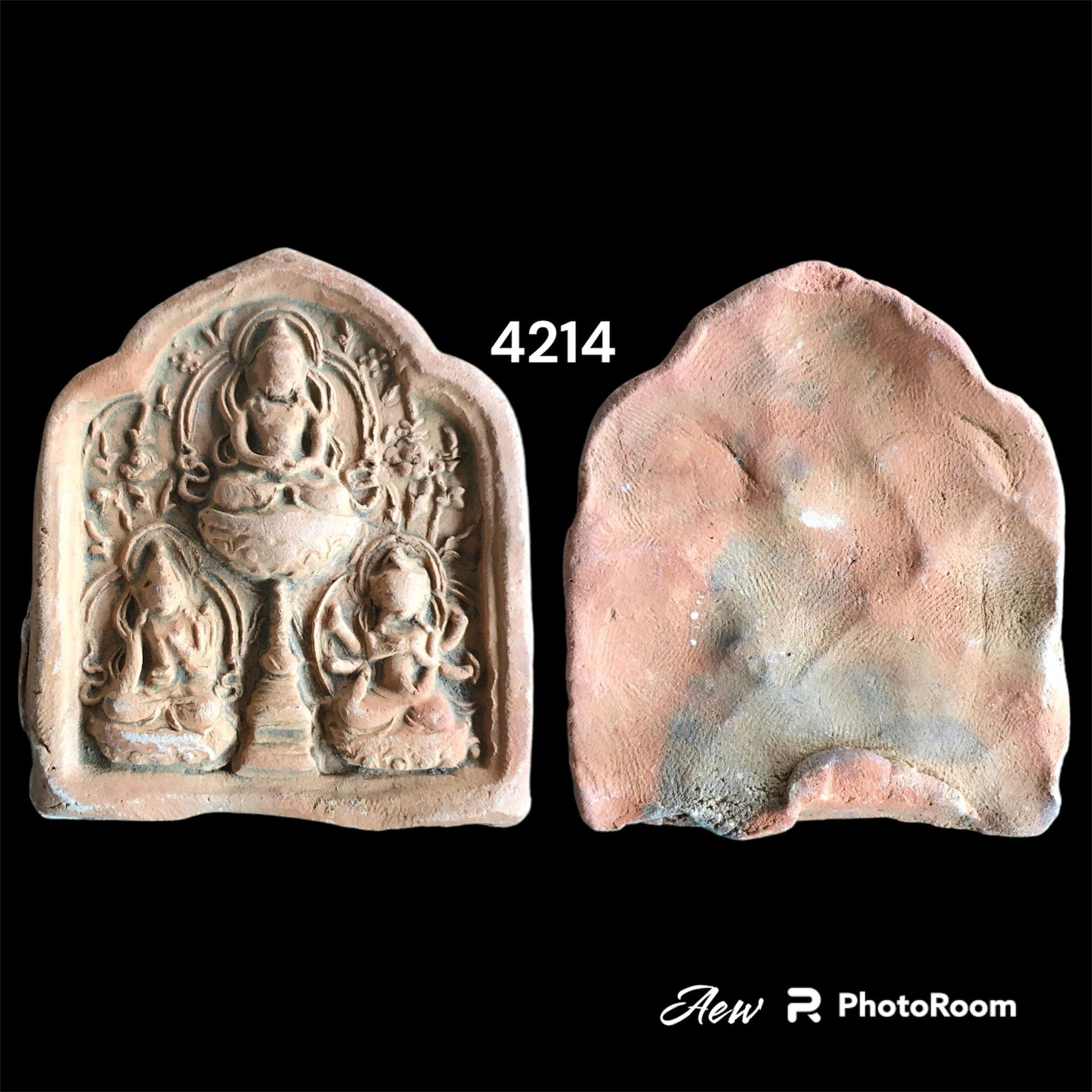 พระอวโลกิเตศวร เนื้อดินศิลปะศรีวิชัย