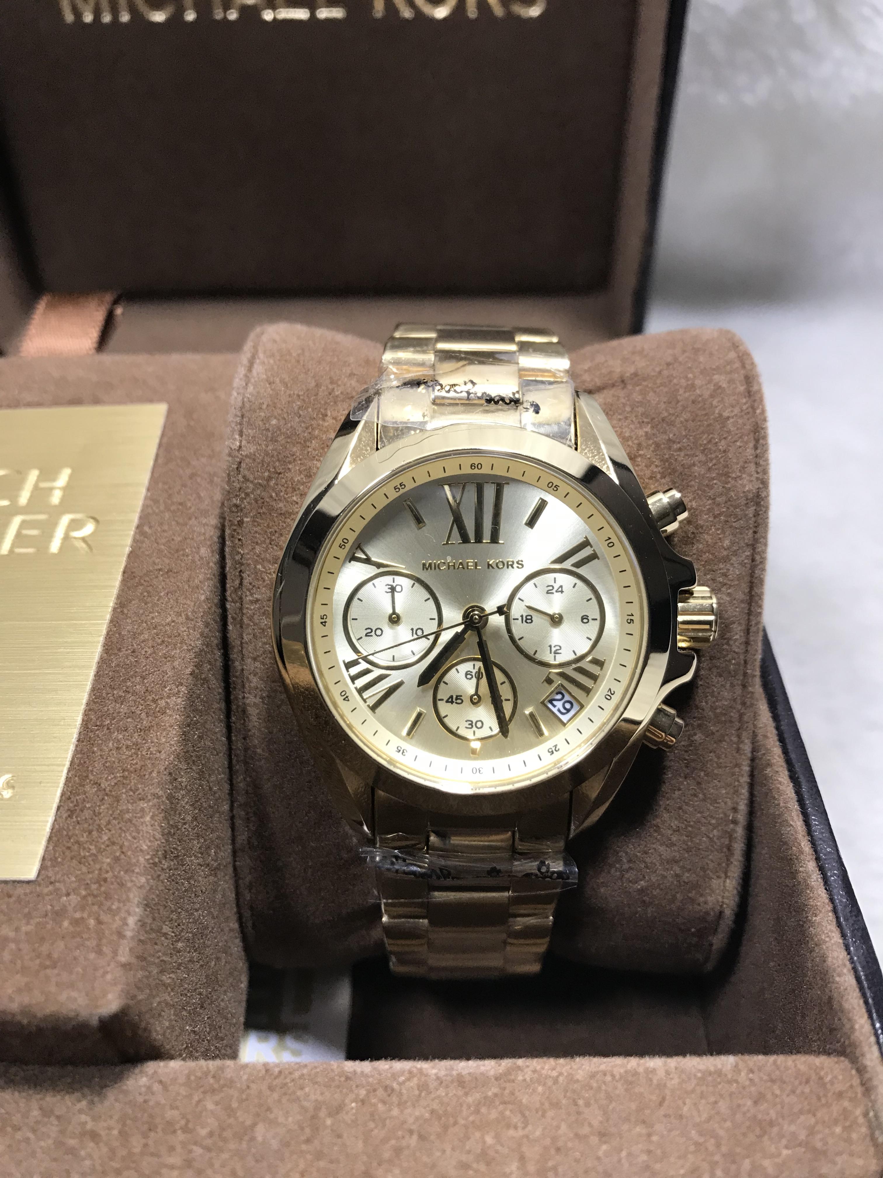 Michael Kors(MK)