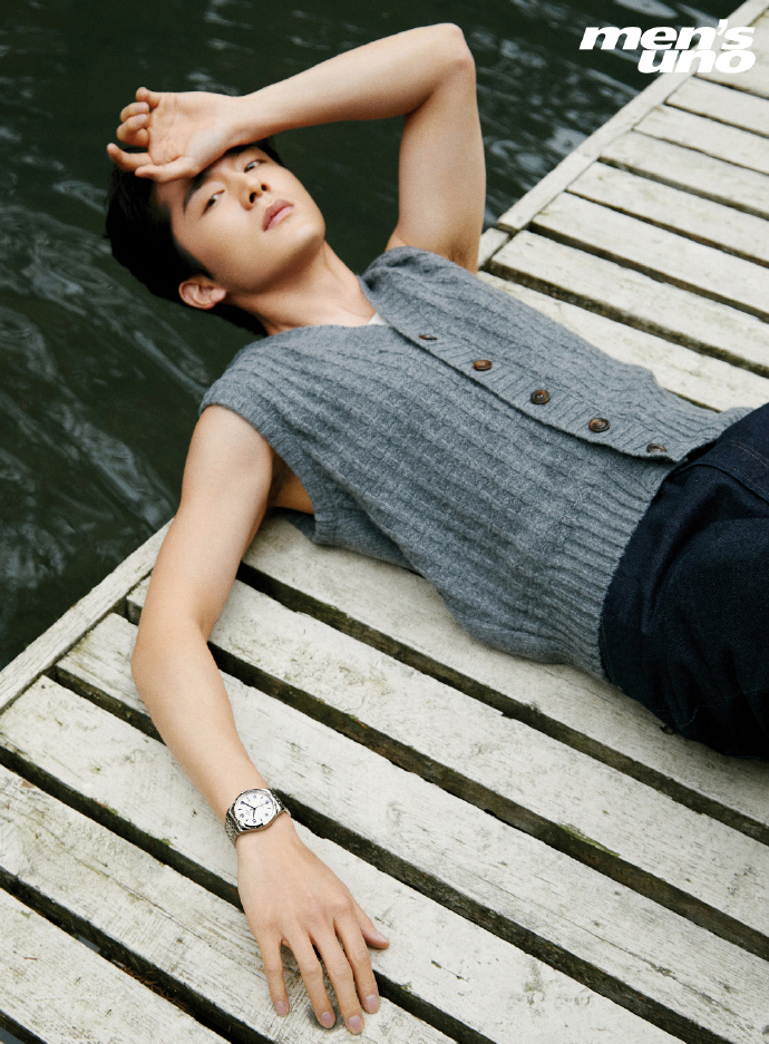 Pre - นิตยสาร Men’s Uno จางซินเฉิง ZhangXincheng - December 2023 +โปสเตอร์พับ