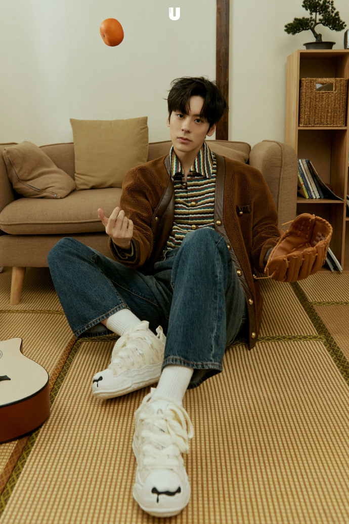 Pre - นิตยสาร UMORE เว่ยเจ๋อหมิง จางตงเหลียง WeiZheming ZhangDongliang