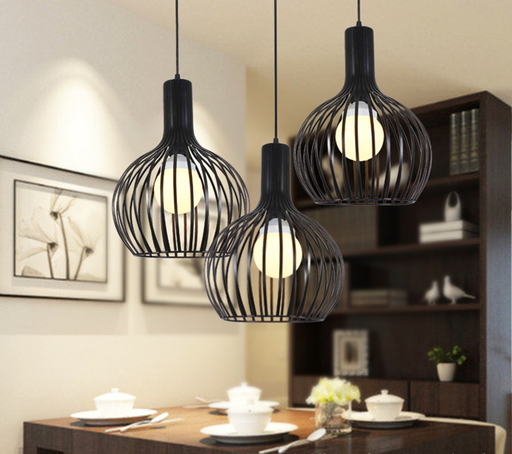 โคมไฟเหล็กดัดโมเดิร์นทรงกลม