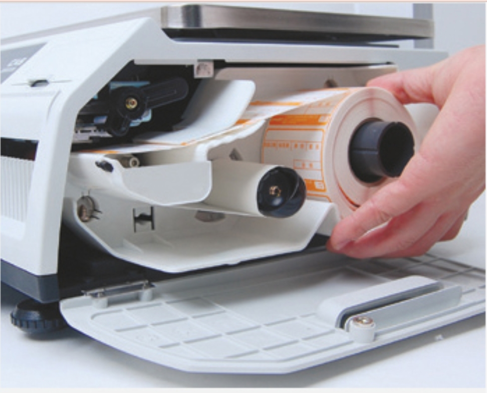 เครื่องชั่งคำนวณราคาแบบมีปริ้นเตอร์ในตัว ยี่หัอ "CAS" รุ่น "CL5200 B"