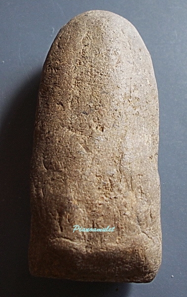 พระเนื้อดิน ศิลปทวารวดี พิมพ์ยืน