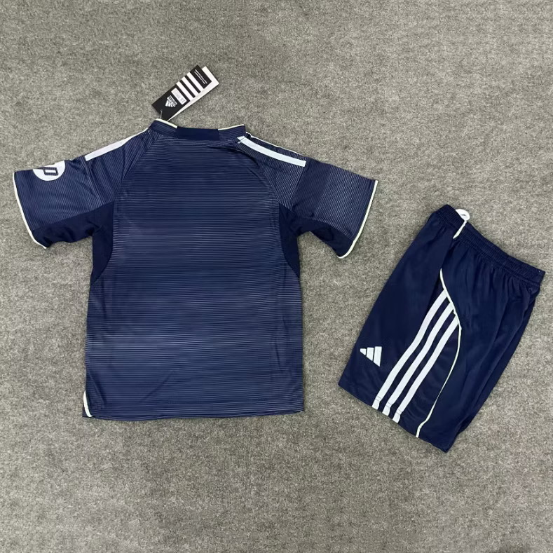 ชุดฟุตบอลเด็ก – 2025-26 ชุดฟุตบอลเด็กเรอัล มาดริด สีกรม สำหรับเด็ก Fans Edition เกรดแฟนบอล Size 18-28