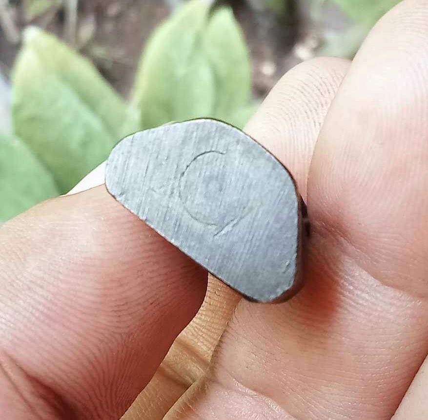 รูปเหมือนปั๊มหลวงพ่อแช่ม วัดฉลอง จ.ภูเก็ต ปี 2512 รุ่นแรก พิมพ์หลังเลข 1