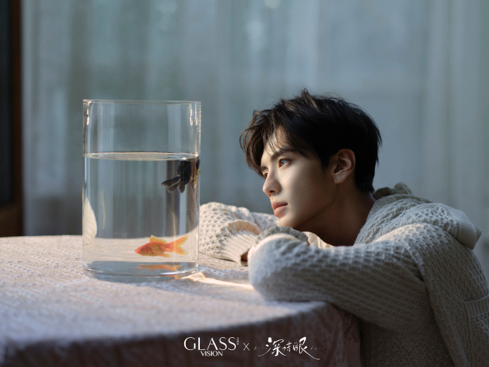 Pre - นิตยสาร GLASS VISION ปี้เหวินจวิ้น จางอวี่ซี biwenjun zhangyuxi 2025+ การ์ด*3/ดวงตาแห่งความรักอันลึกซึ้ง