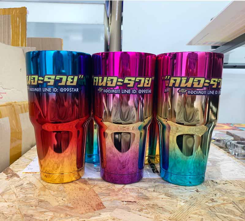 แก้วทรง YETI สีไทเท พิมพ์โลโก้