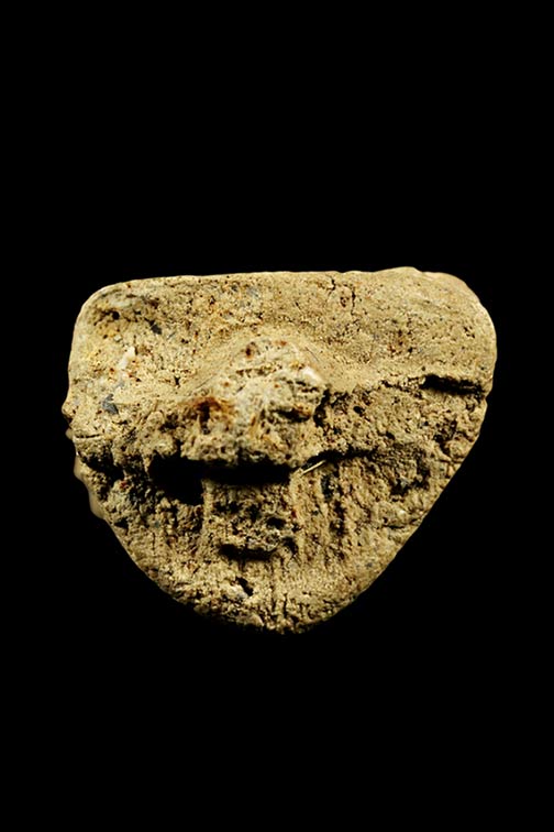 พระผงรูปเหมือนลอยองค์ หลวงพ่ออุตตมะ วัดวังวิเวการาม จ.กาญจนบุรี