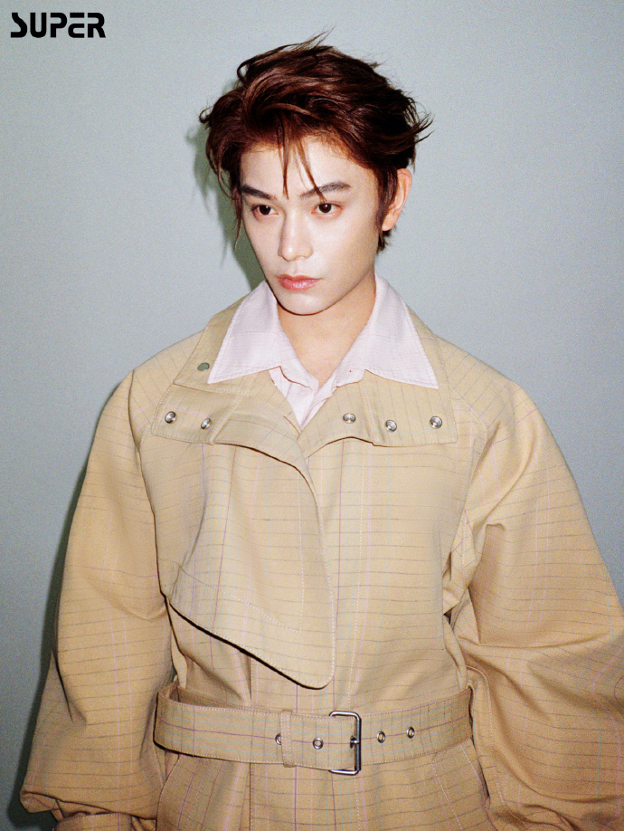 Pre - นิตยสาร SUPER DingYuxi ติงอวี่ซี 丁禹兮 2024