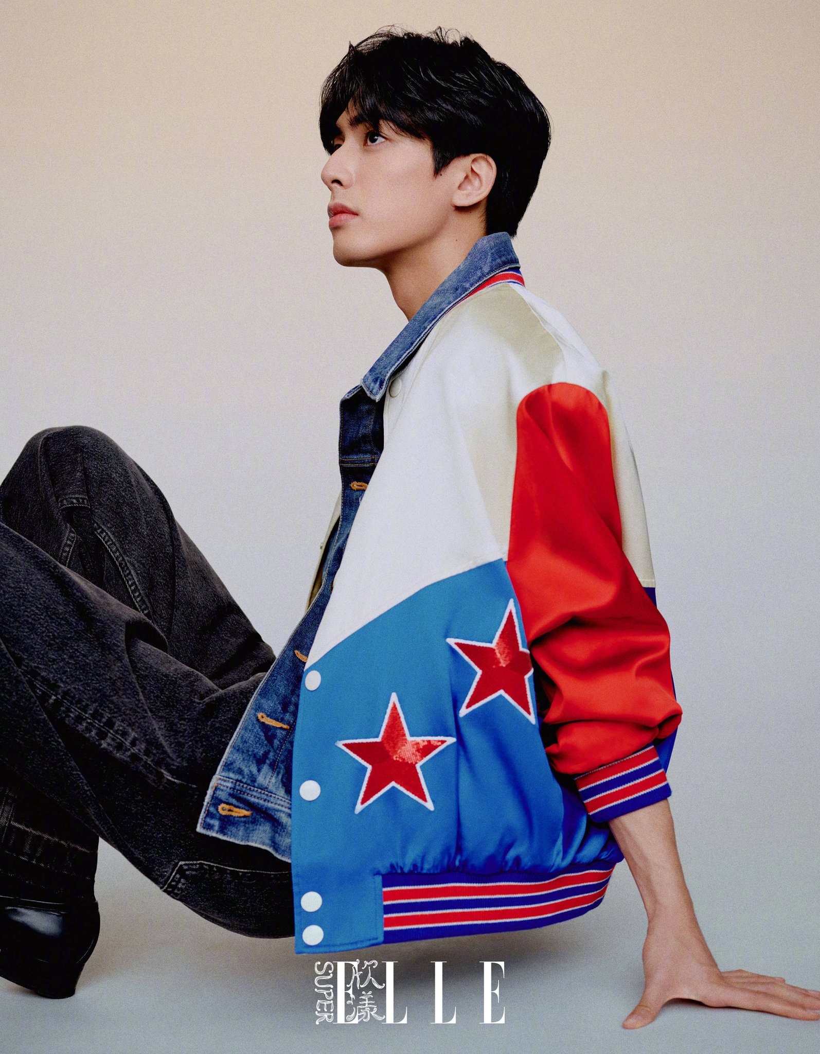 Pre - นิตยสาร Super ELLE ซ่งเวยหลง SongWeilong 宋威龙 2023