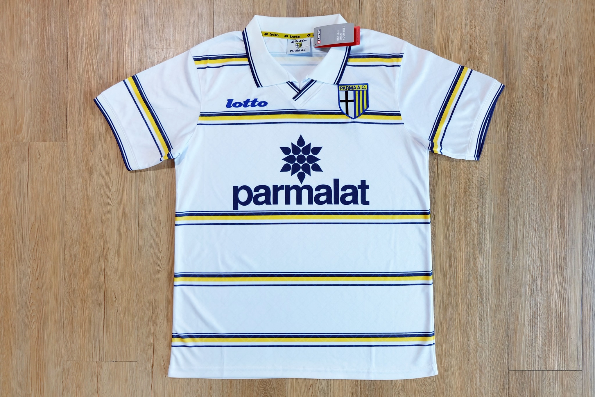 Retro เสื้อฟุตบอลย้อนยุคปาร์มา สีขาว เยือน 1998