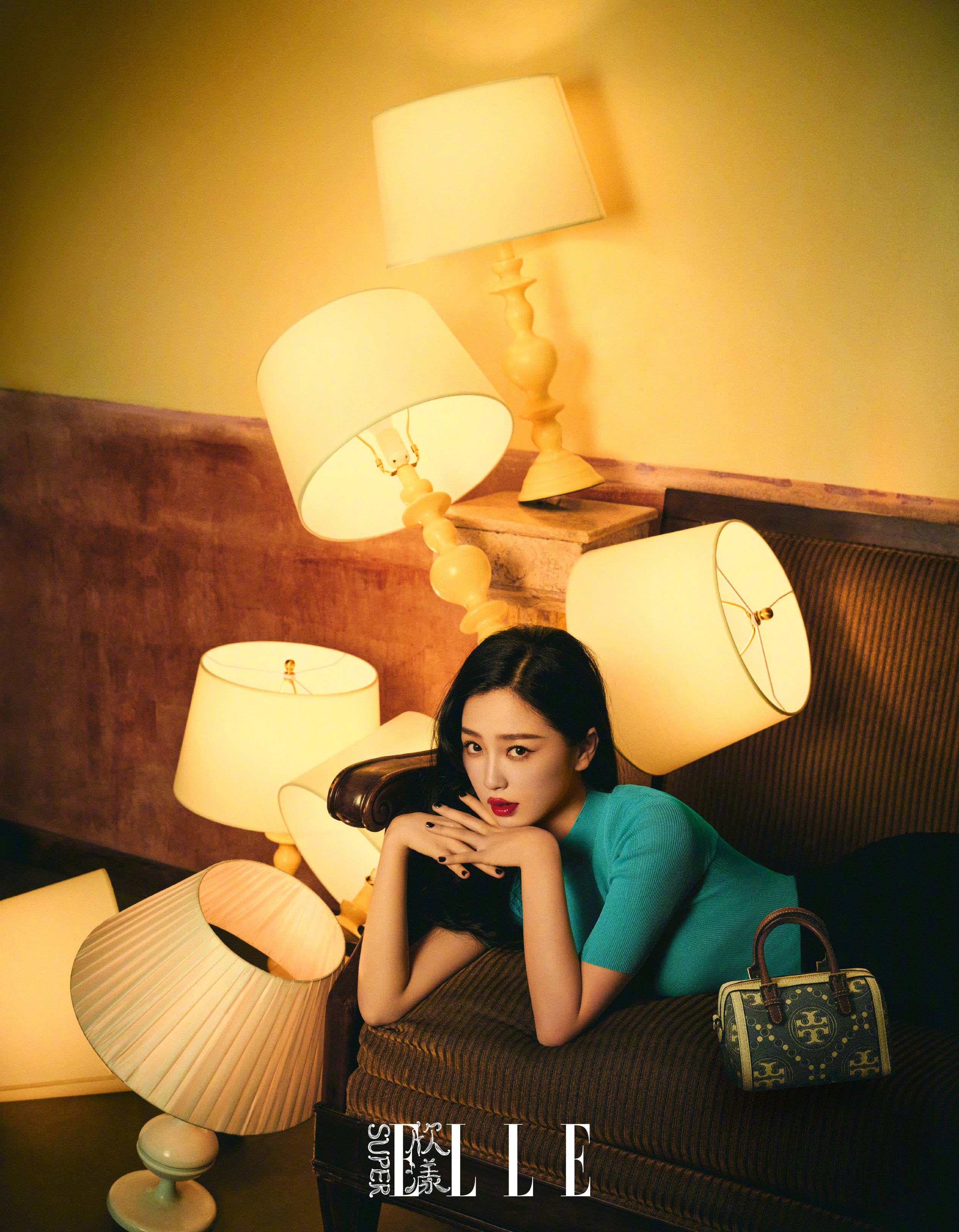 Pre - นิตยสาร Super ELLE YuShuxin อวี๋ซูซิน EstherYu 2023