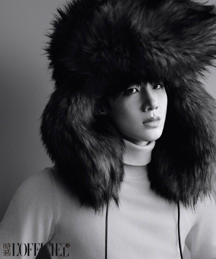 Pre - นิตยสาร L’Officiel ไป๋จิ้งถิง 白敬亭 BaiJingting 2023