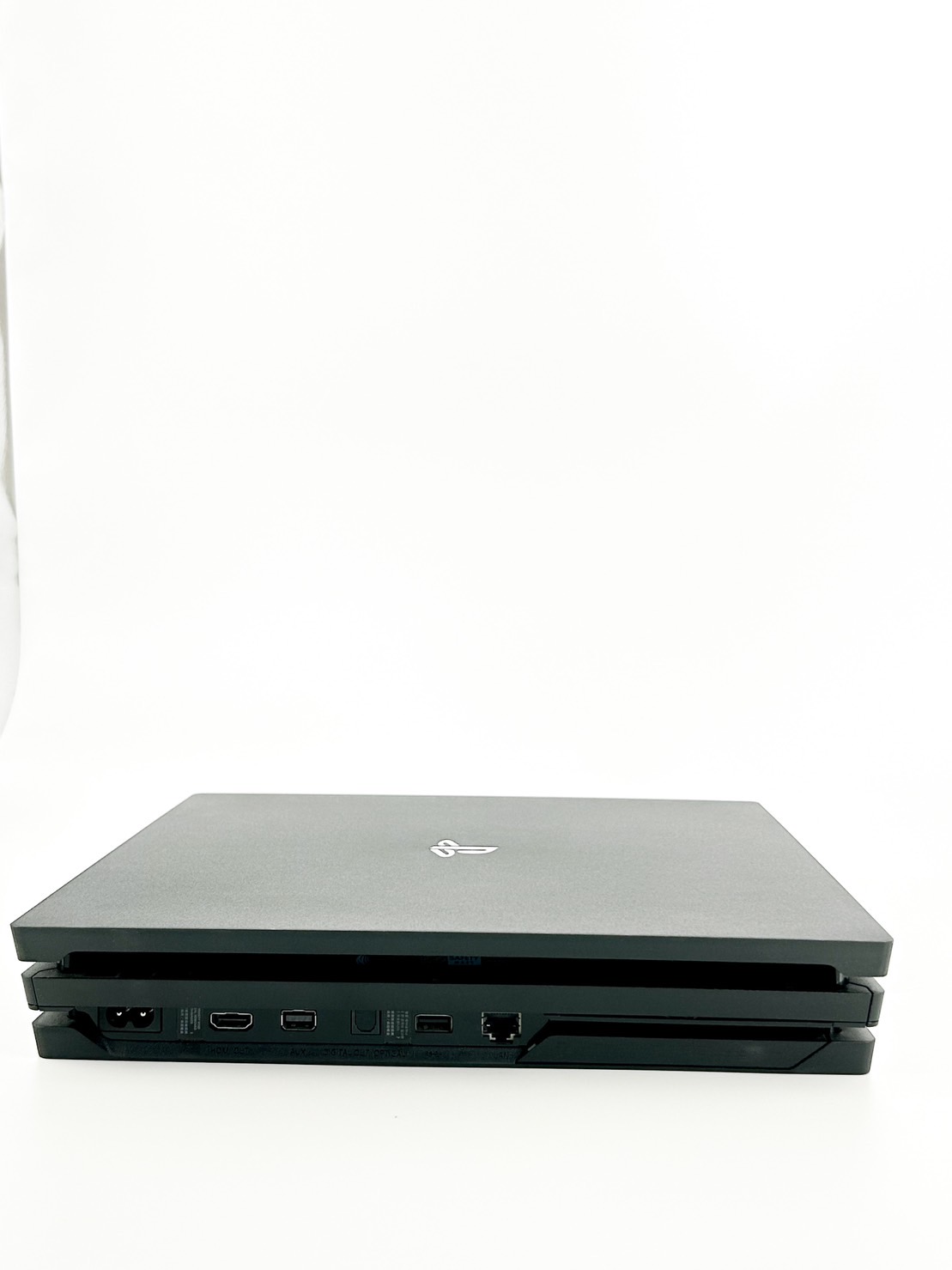 SONY PlayStation4 PRO 1TB รุ่น CUH-7218B B01