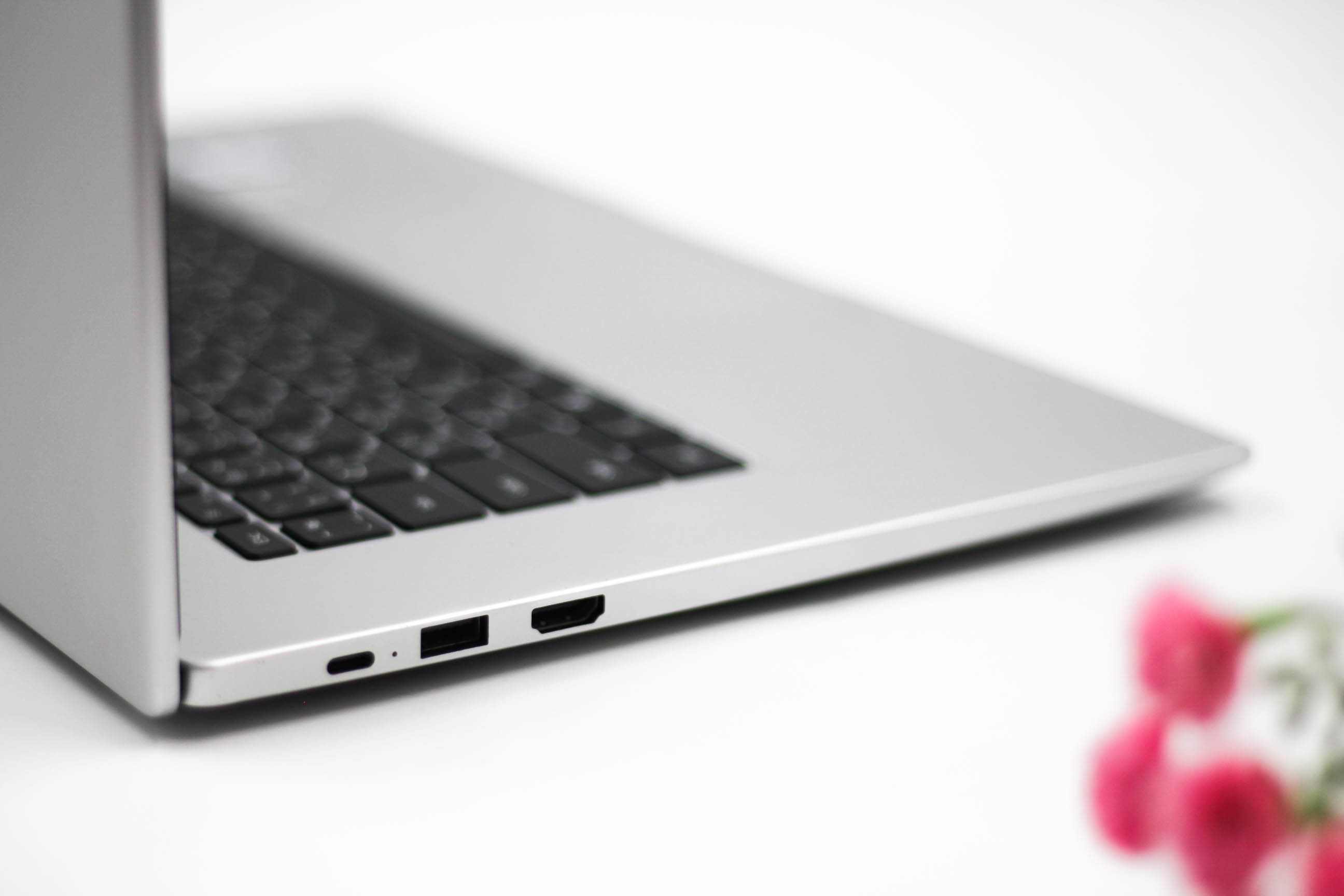 HUAWEI MATEBOOK D15 (BOHRB-WAI9A) (MYSTIC SILVER)