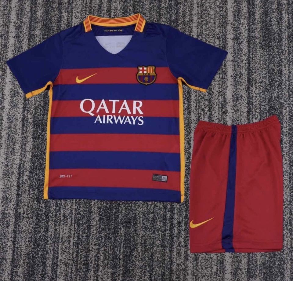 Retro ชุดฟุตบอลเด็กย้อนยุค - ทีมบาซ่า เหย้า เกรดแฟนบอล 2012