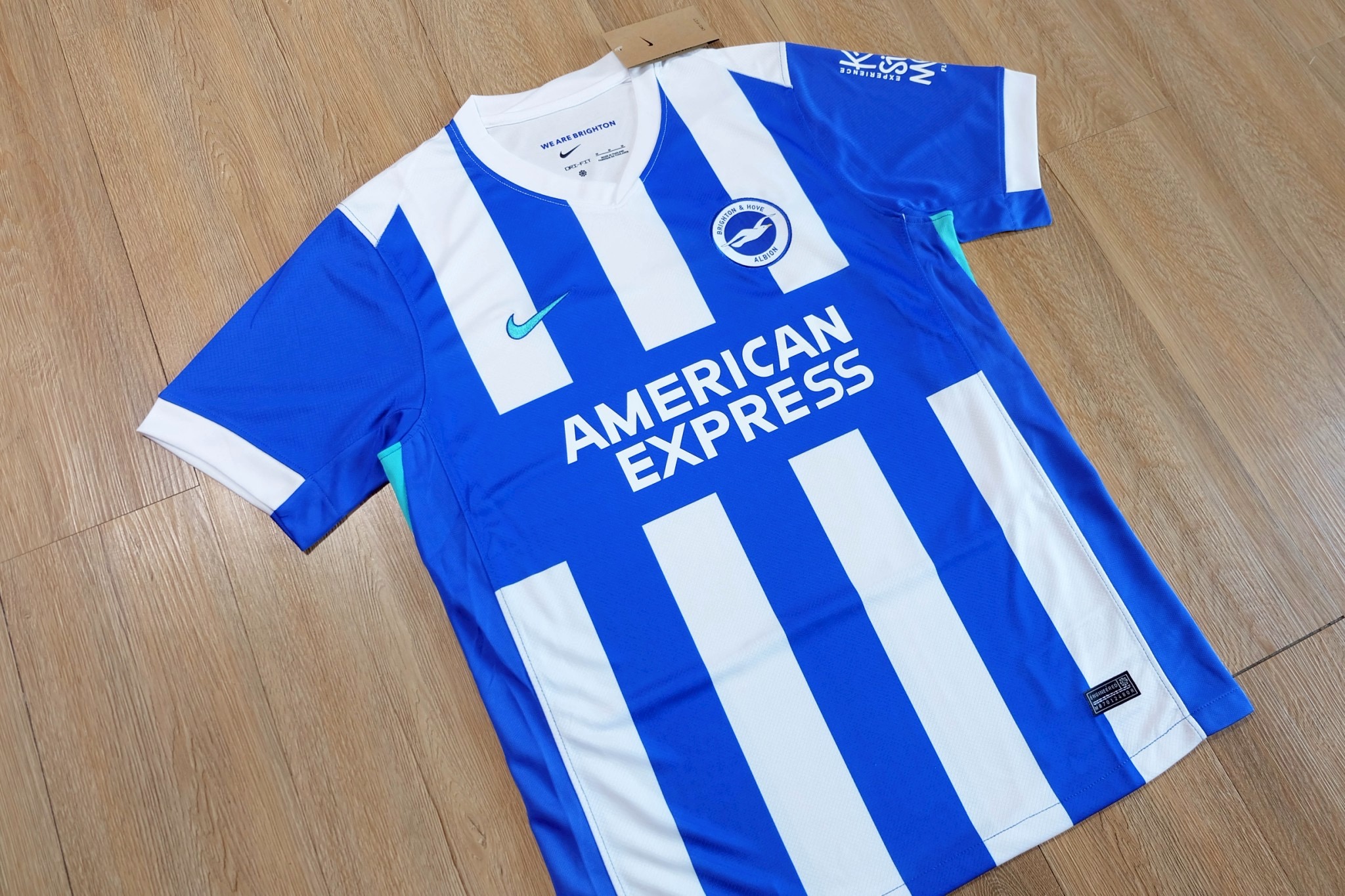 มาใหม่เสื้อฟุตบอล ไบรตัน เหย้า / เยือน สีน้ำเงินขาว/ สีม่วง เกรดแฟนบอล 2025