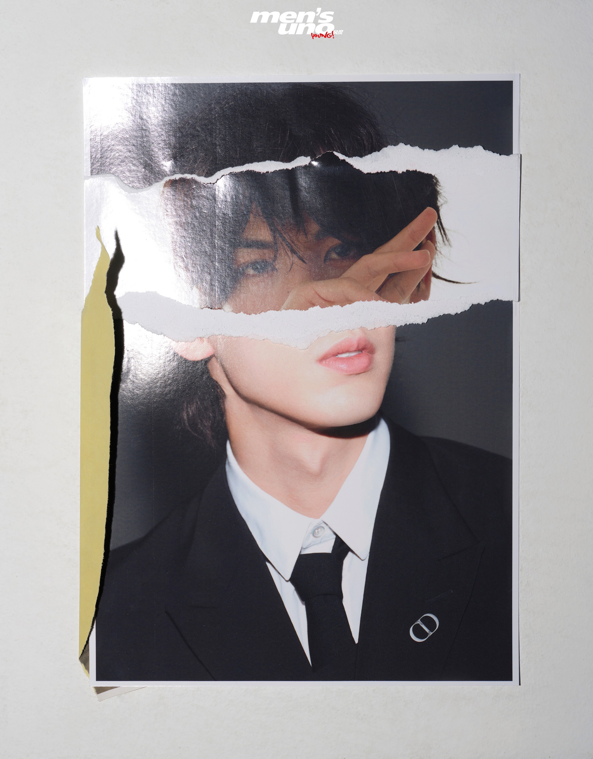 Pre - นิตยสาร Men’s Uno Young! /Modern Weekly จางหลิงเฮ่อ zhanglinghe 男人风尚 LEON 2022