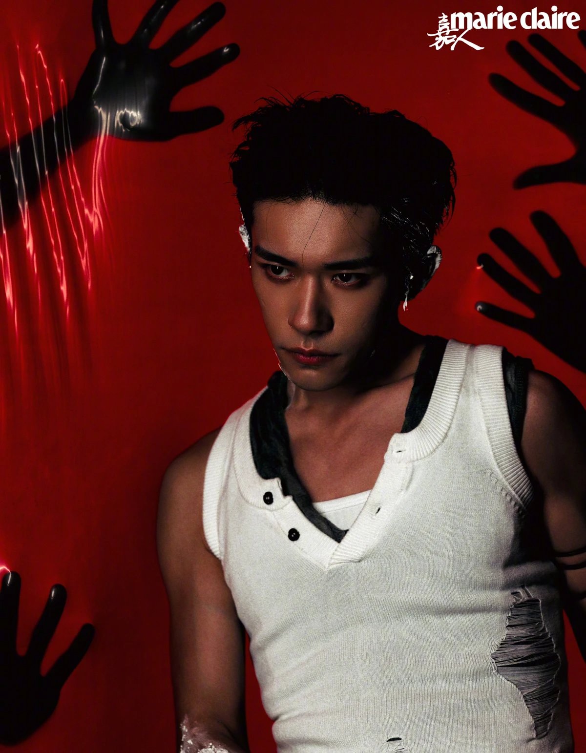 Pre - นิตยสาร Marie Claire อี้หยางเซียนซี YiYangQianXi 2025/การ์ด/โปสเตอร์ แจ็กสันหยี/JacksonYee