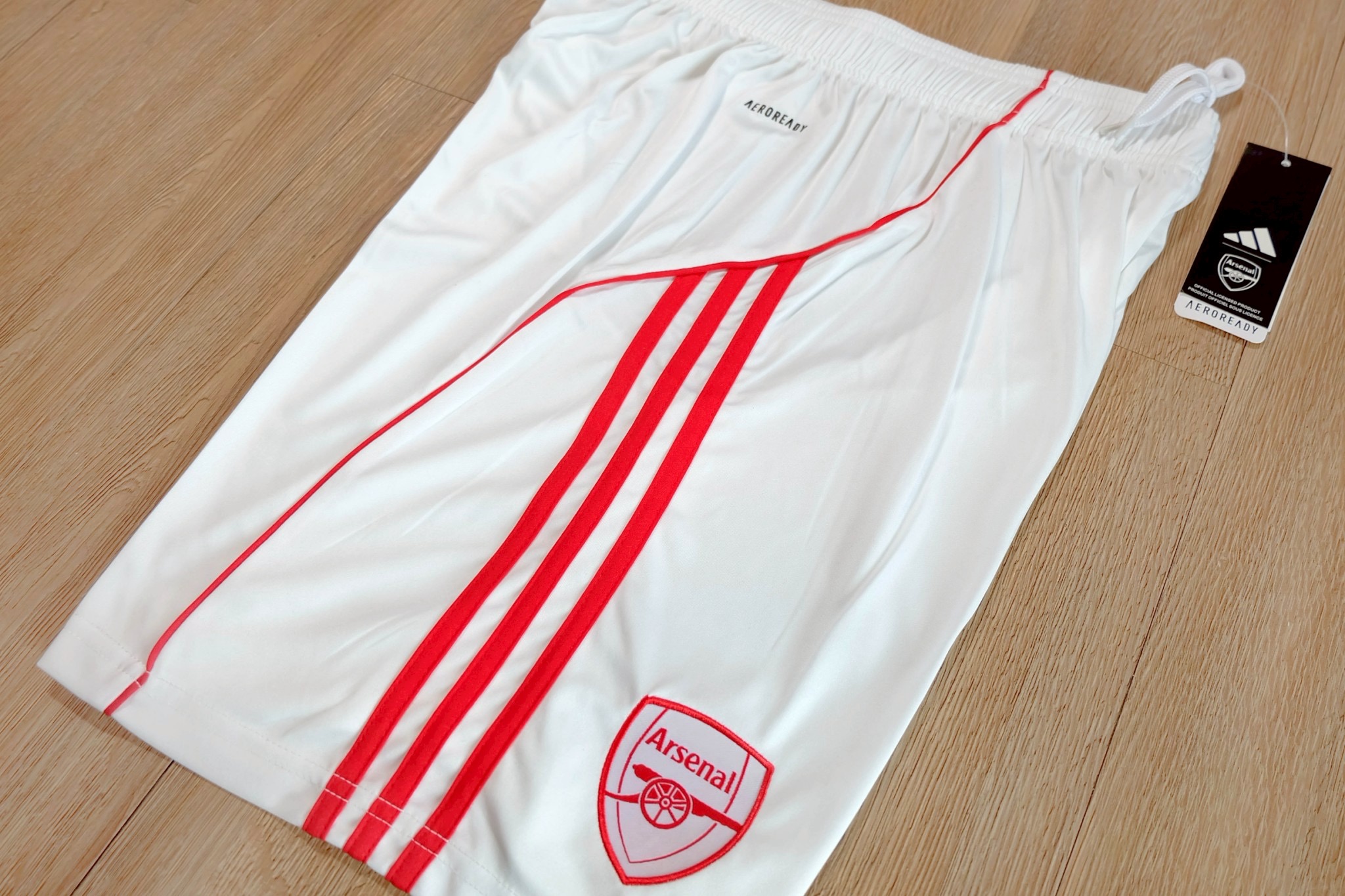 กางเกงฟุตบอลสโมสร ทีมอาร์เซนอล สีขาว Fans Edition เกรดแฟนบอล 2025