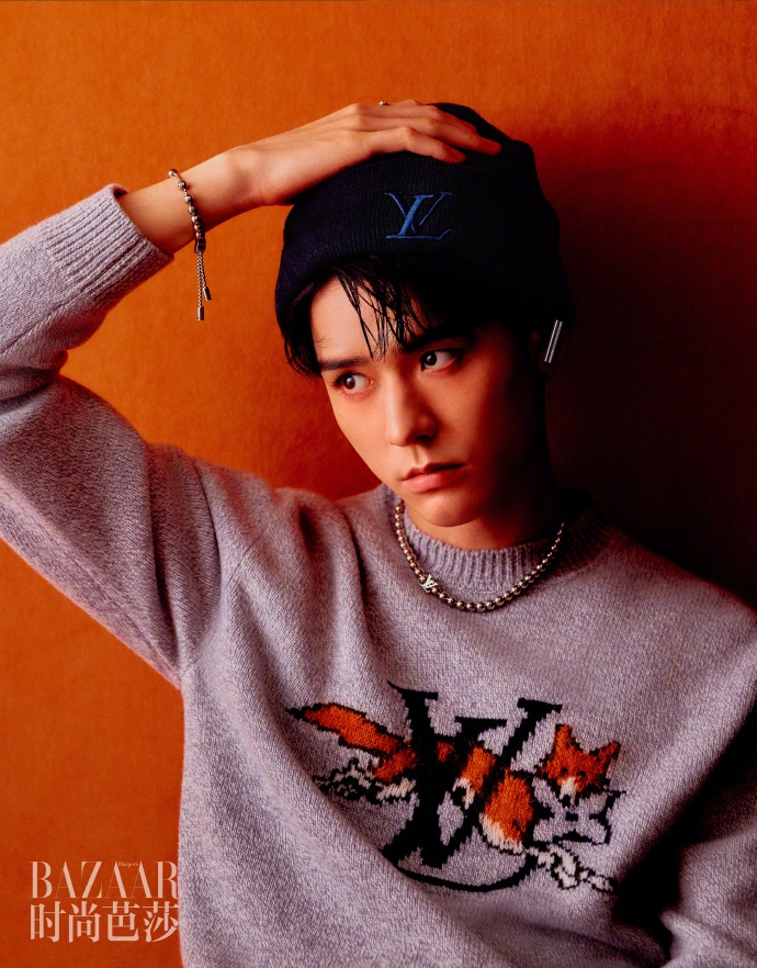 Pre - นิตยสาร BAZAAR กงจวิ้น GongJun 龚俊 2025 /ตำนานนทีมืด