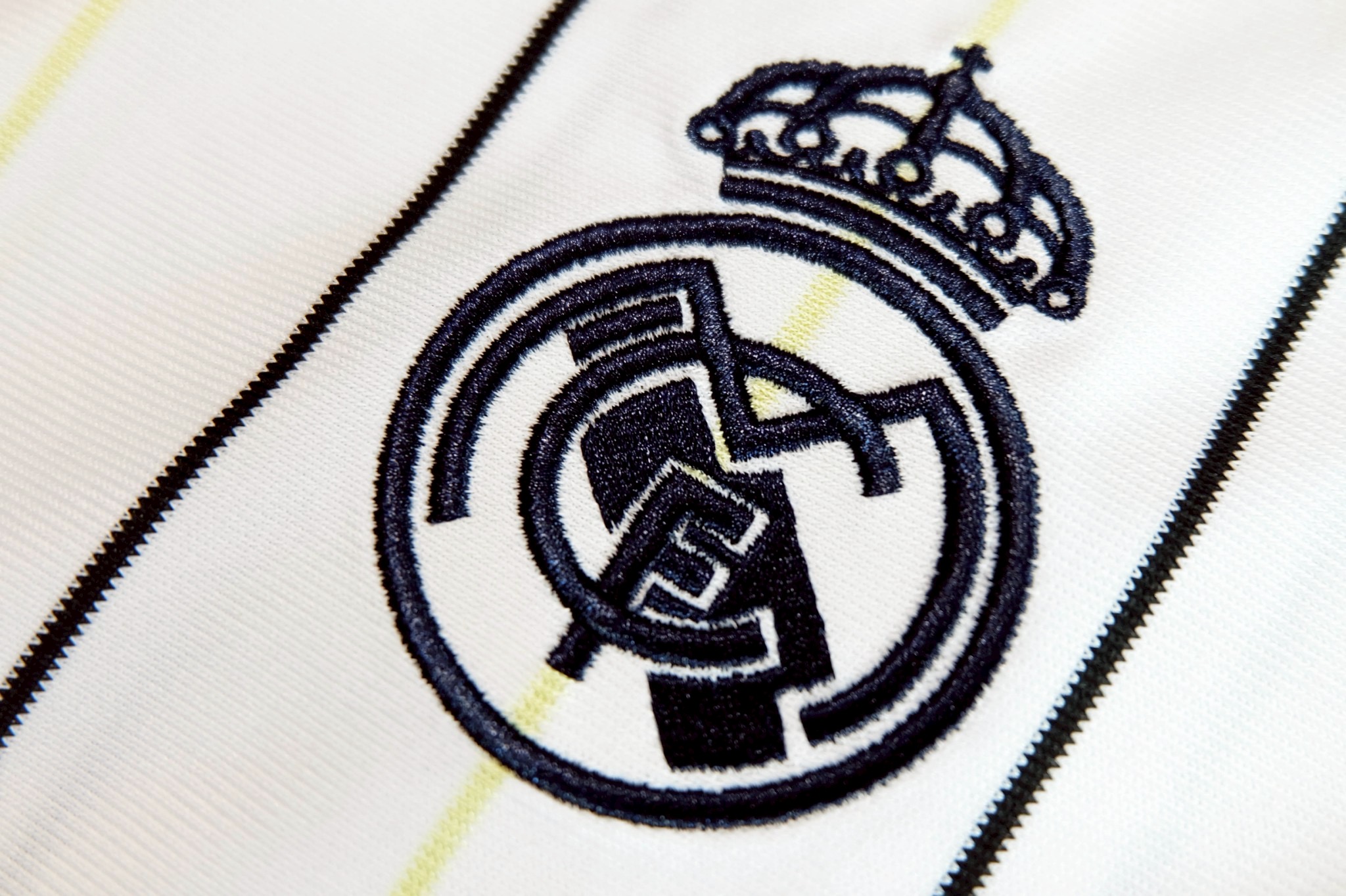 เสื้อเบสบอล Baseball ทีมเรอัล มาดริด สีขาว เกรดเเฟนบอลพรีเมี่ยม 2025