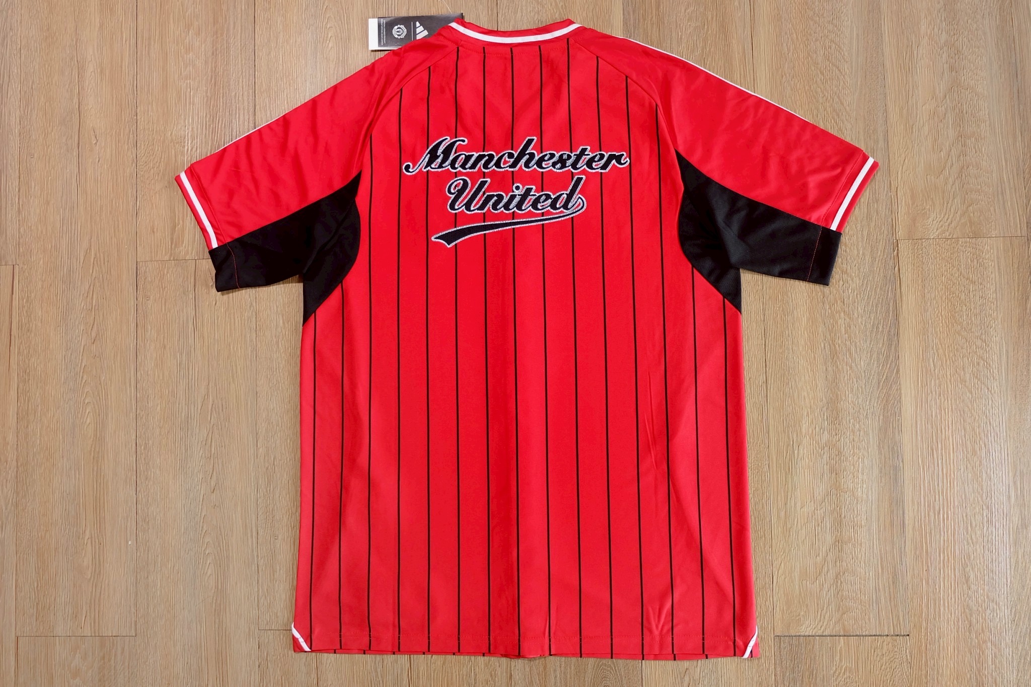 เสื้อเบสบอล Baseball ทีมเเมนยู สีเเดง เกรดเเฟนบอลพรีเมี่ยม 2025