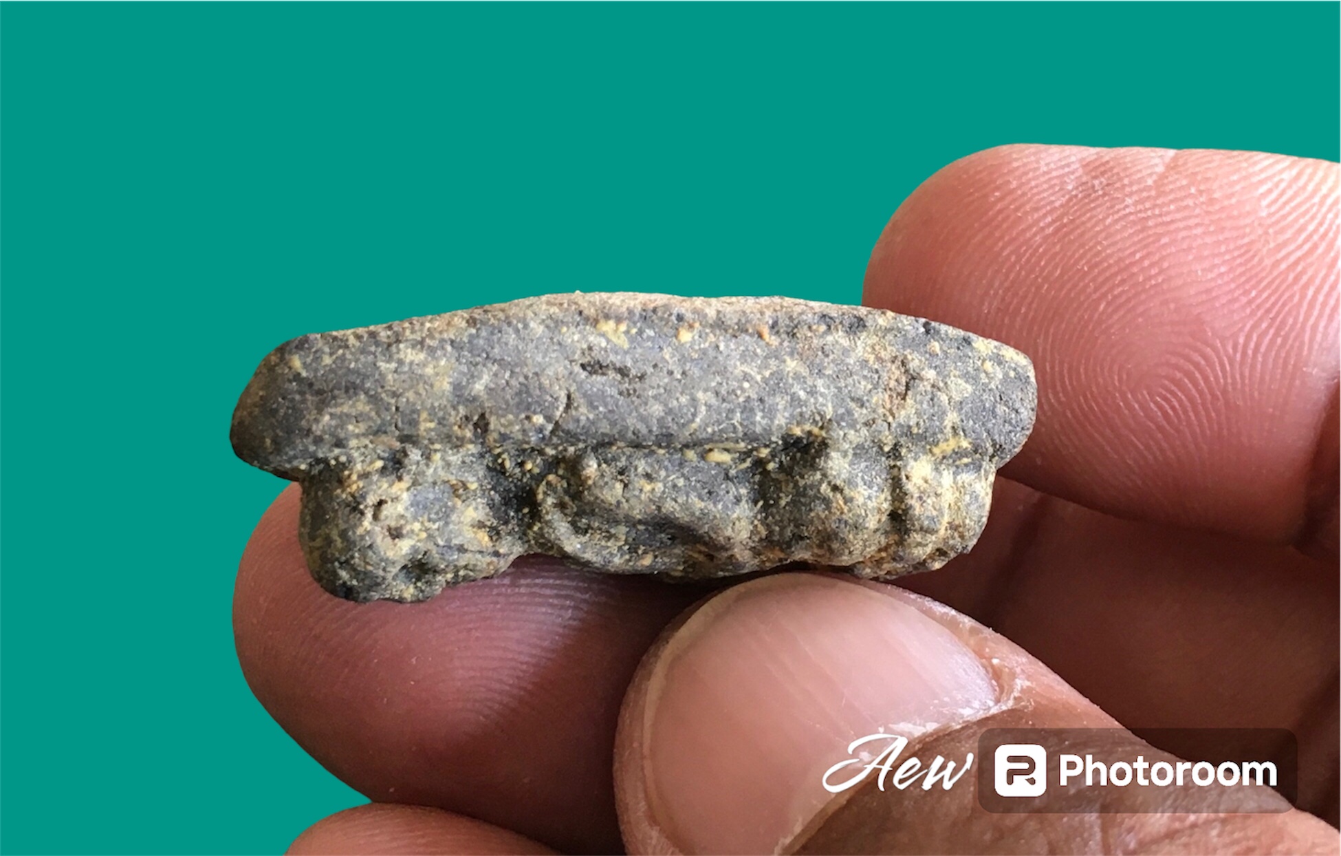 พระหลวงพ่อทวด เนื้อว่าน พิมพ์ใหญ่ หัวขึดไหล่จุด ปี 2497