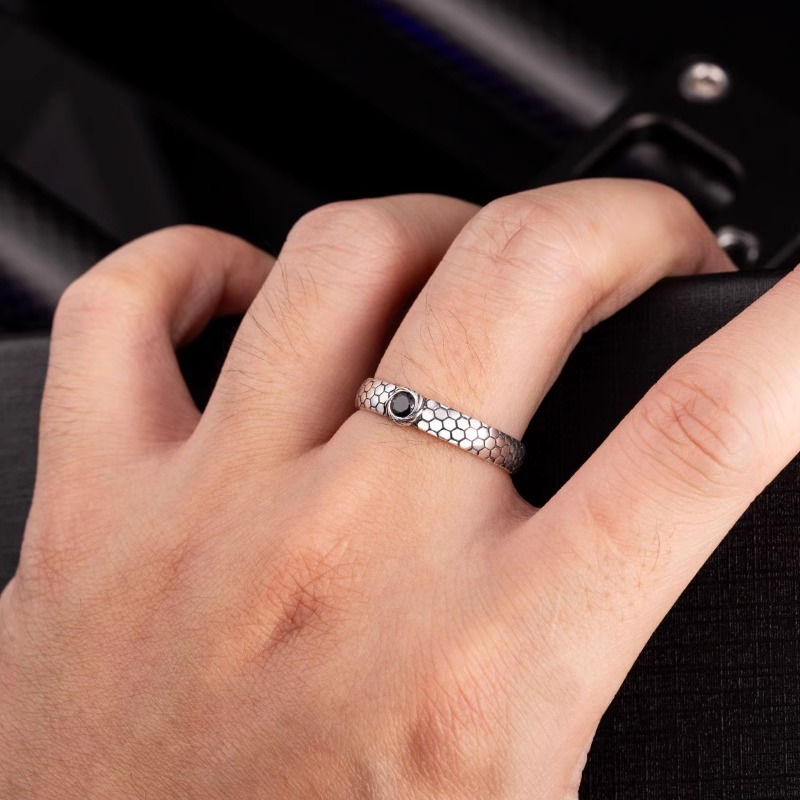 Pre - Goods อะนิเมะ แหวน SwallowedStar มหาศึกล้างพิภพ Official