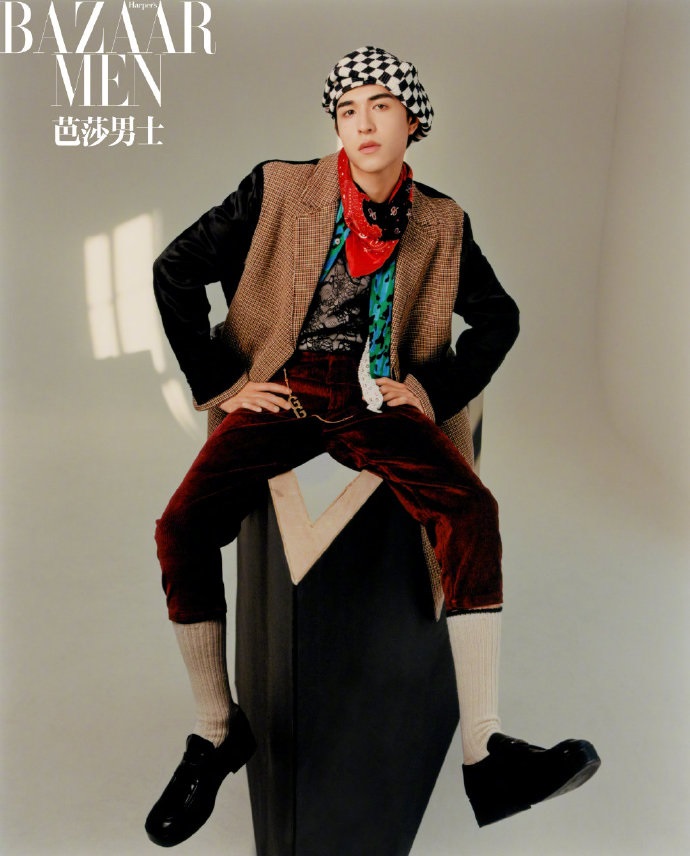 Pre - นิตยสาร BAZAAR MEN ด้านในมี Patrick แพทริค INTO1 2021