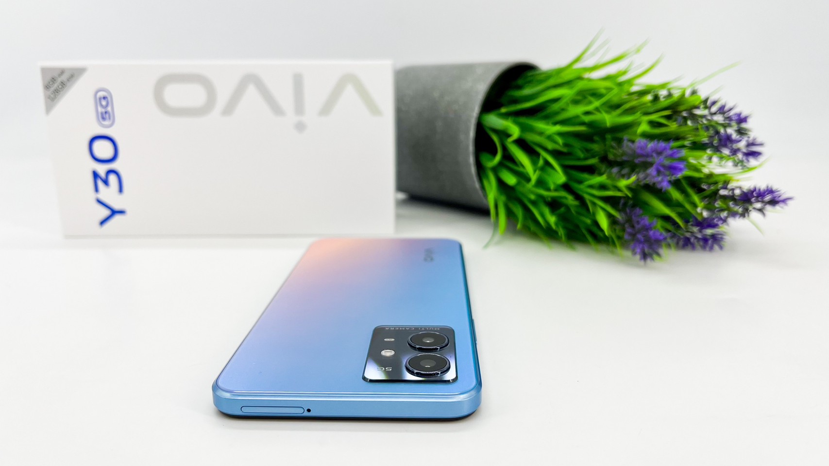 Vivo Y30 5G 6/128GB สี Rainbow Fantasy