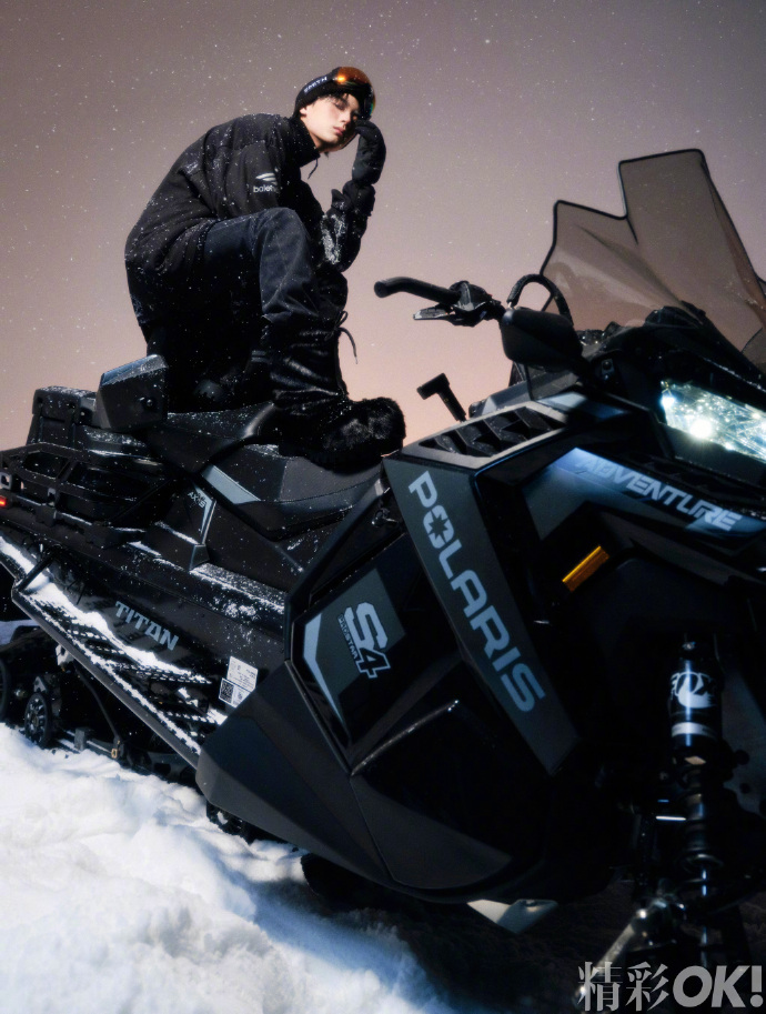 Pre - นิตยสาร OK โจวอี้หราน zhouyiran 周翊然 2024 + โปสเตอร์ + การ์ด