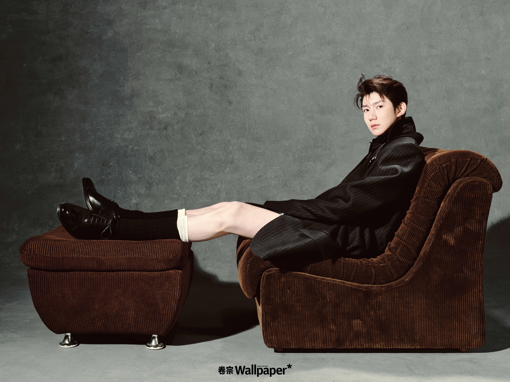 Pre - นิตยสาร 卷宗Wallpaper หวังหยวน WangYuan 2024+ การ์ด 3 ใบ