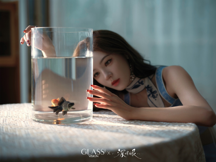 Pre - นิตยสาร GLASS VISION ปี้เหวินจวิ้น จางอวี่ซี biwenjun zhangyuxi 2025+ การ์ด*3/ดวงตาแห่งความรักอันลึกซึ้ง